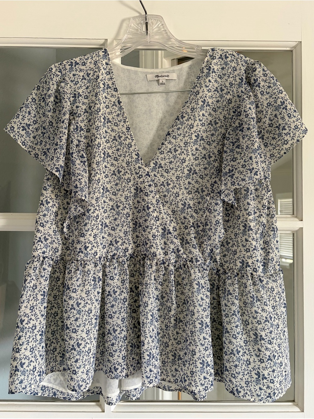 Madewell Blue & White Floral Loose Peplum Top with a V-Neck Wrap Flutter Sleeves